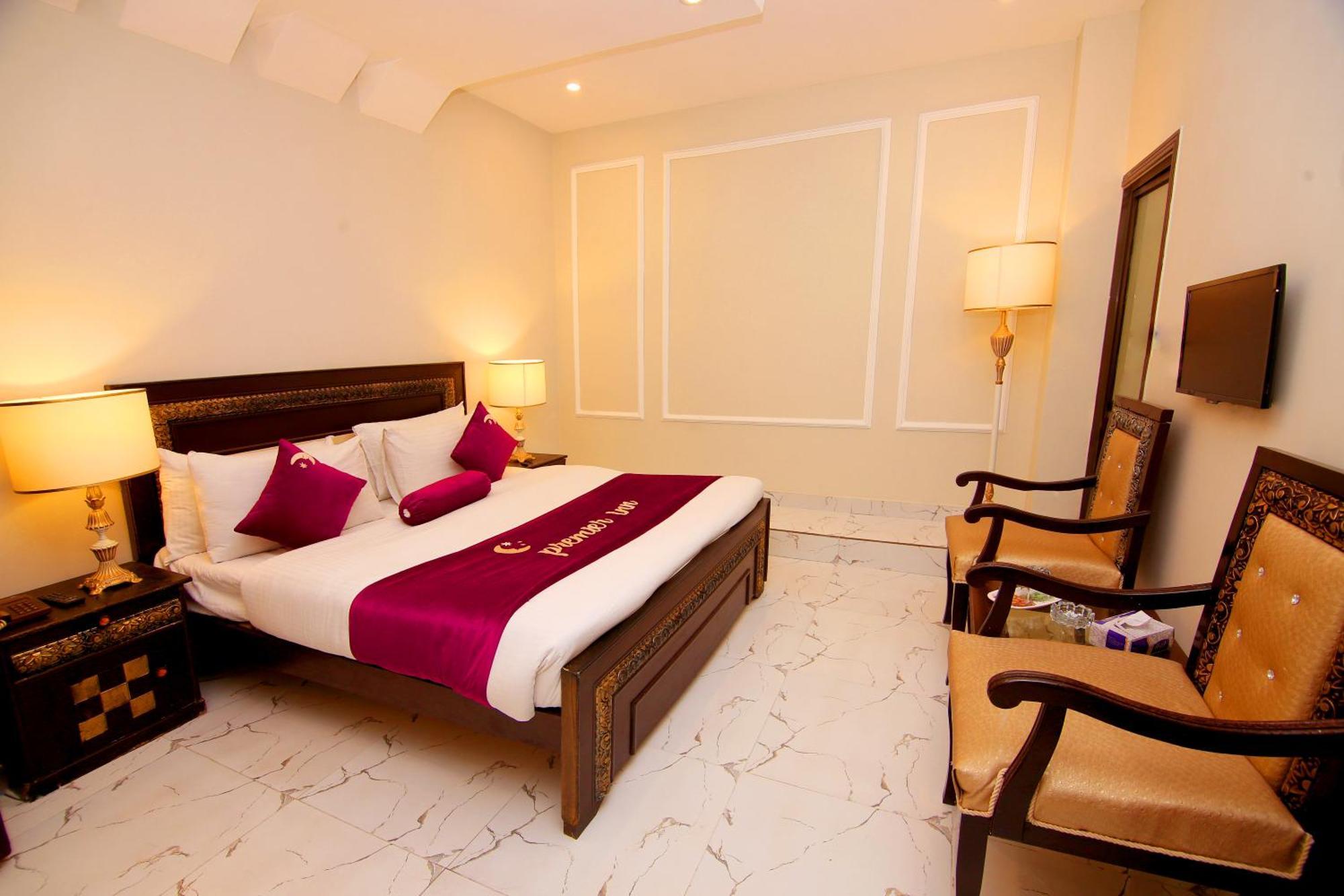 Premier Inn Johar Town לאהור מראה חיצוני תמונה